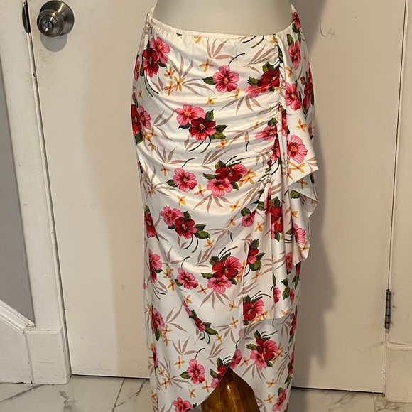 LOVE SHACK FANCY Island Vibes,‎ diva skirt, NEW With Tag - Size S. - Picture 1 of 16